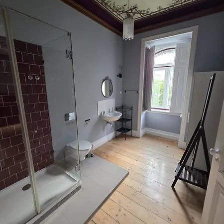 Almirante Homes - 1 * Lisboa